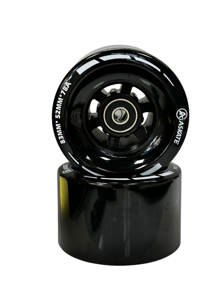 A pair of front wheels